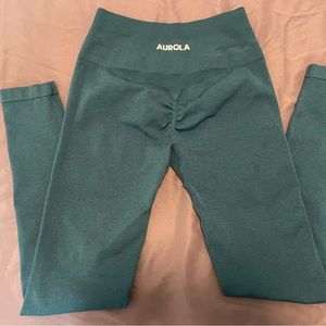 Gym leggings scrunch butt